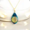 Handgemaakte orgonite ketting hanger met Turquoise Lapis Lazuli edelsteen goud zilver koper Lotus symbool