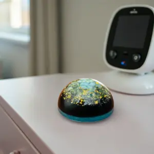 orgonite dome voor baby kinder kamer bescherming tegen straling babyfoon met shungiet blauw calciet goud messing