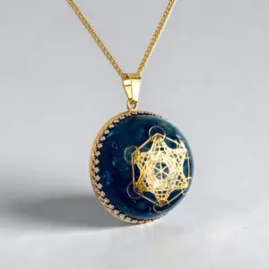 Tanzaniet Saffier edelsteen hanger met Metatron symbool